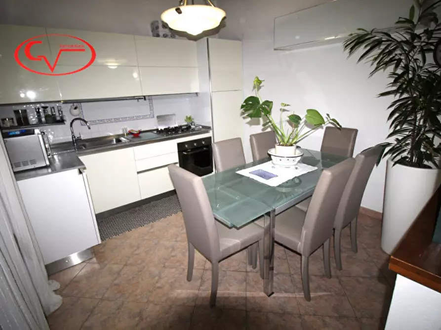 Immagine 9 di Appartamento in vendita  in Via garibaldi a San Giovanni Valdarno