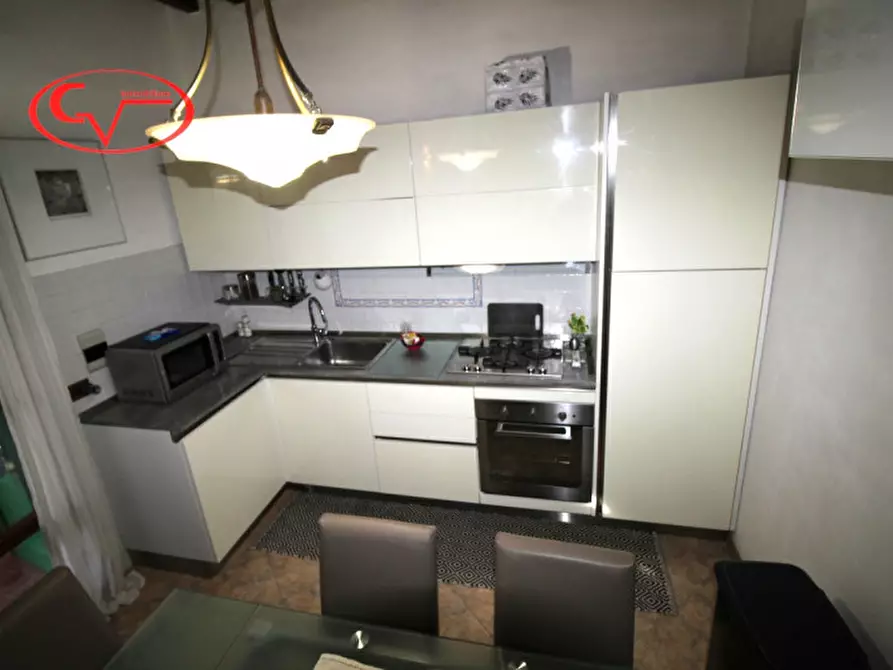 Immagine 10 di Appartamento in vendita  in Via garibaldi a San Giovanni Valdarno