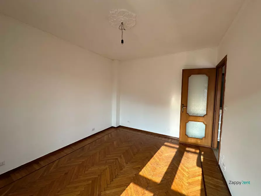 Immagine 3 di Appartamento in affitto  in Via Salbertrand, 68 a Torino