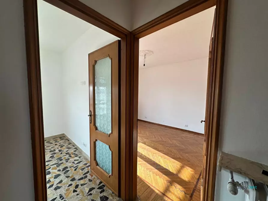 Immagine 8 di Appartamento in affitto  in Via Salbertrand, 68 a Torino