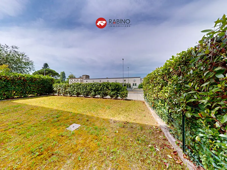 Immagine 10 di Appartamento in vendita  in Via Pavia n. 11 a Udine