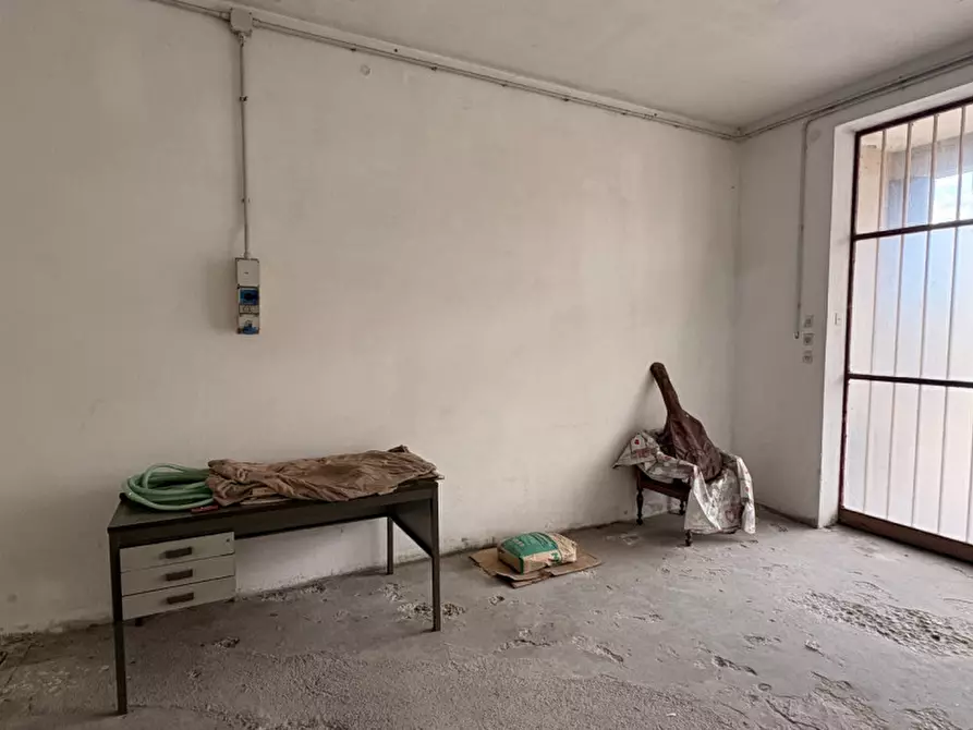 Immagine 6 di Laboratorio in vendita  in Via Padova a Pianiga
