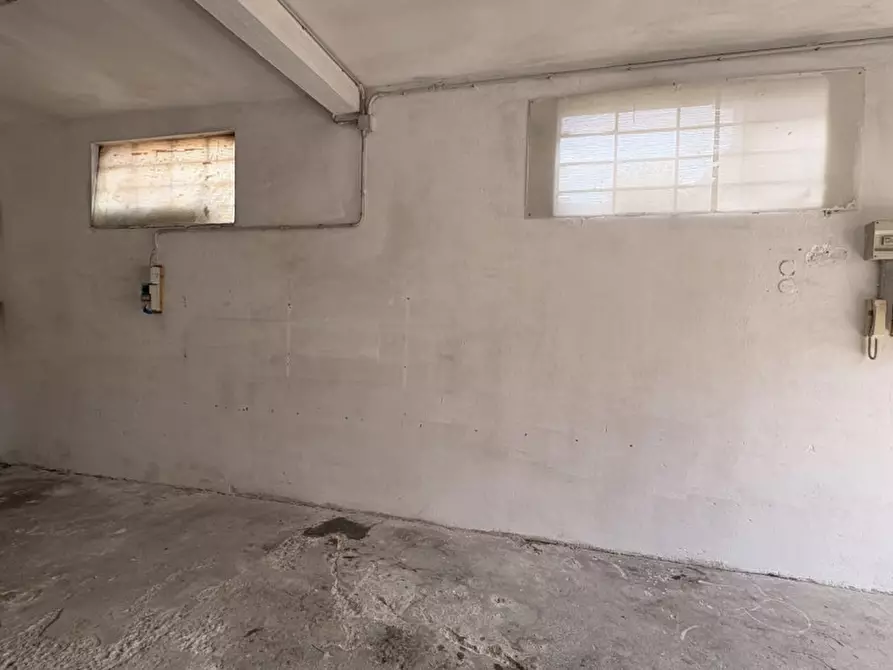 Immagine 18 di Laboratorio in vendita  in Via Padova a Pianiga