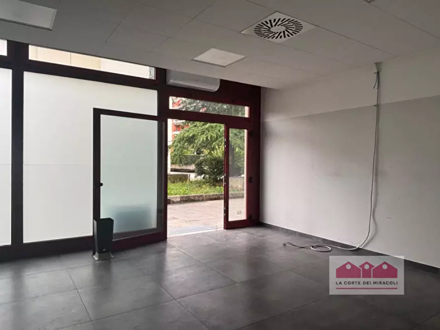 Immagine 5 di Laboratorio in vendita  a Vicenza
