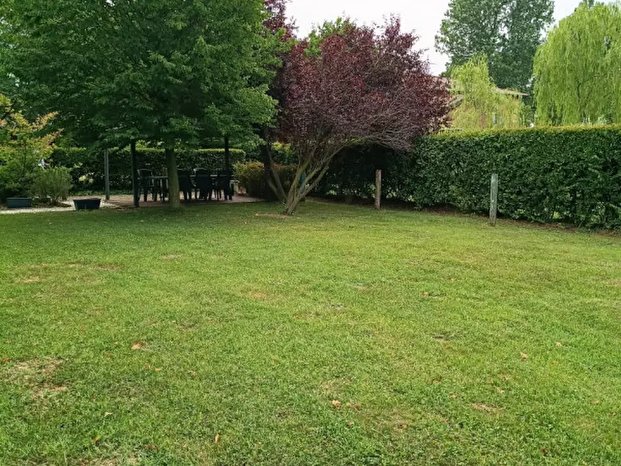 Immagine 44 di Appartamento in vendita  in Via Passo Pioppe, 9 a Castel Maggiore