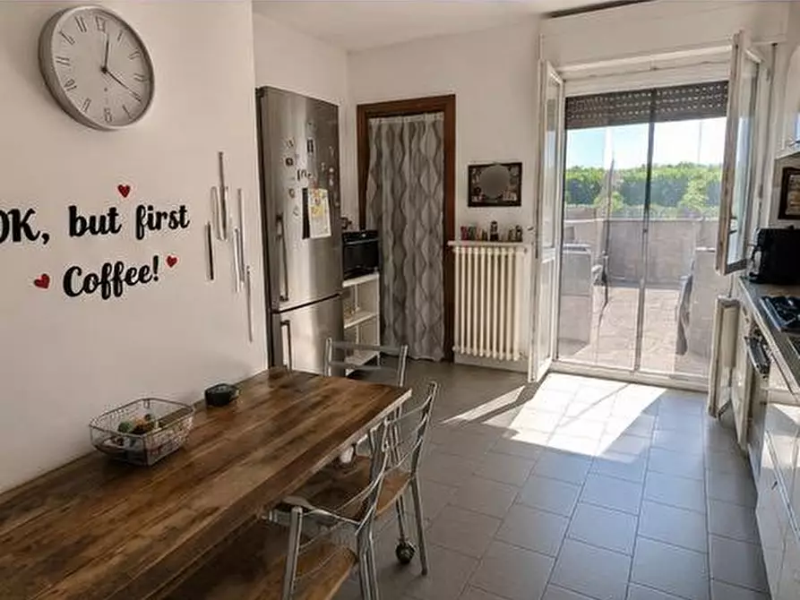 Immagine 3 di Appartamento in vendita  in Via Decorati Al Valore Militare, 10 a Parma