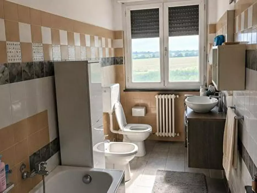 Immagine 9 di Appartamento in vendita  in Via Decorati Al Valore Militare, 10 a Parma