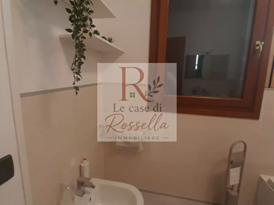 Immagine 10 di Casa bifamiliare in vendita  in Via Veneto a Campodoro
