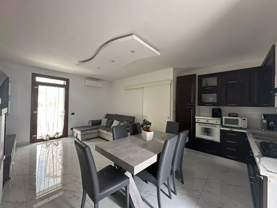 Immagine 5 di Casa bifamiliare in vendita  in Via Pagnana a Castelfranco Veneto