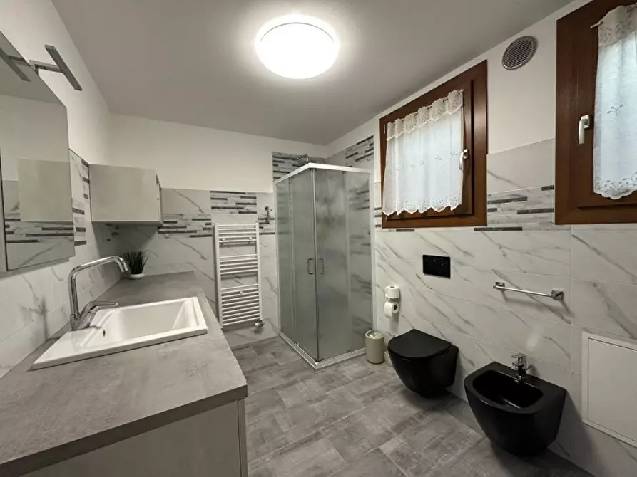 Immagine 23 di Casa bifamiliare in vendita  in Via Pagnana a Castelfranco Veneto