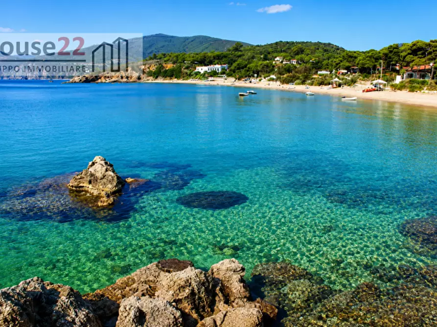 Immagine 7 di Villa in vendita  a Capoliveri