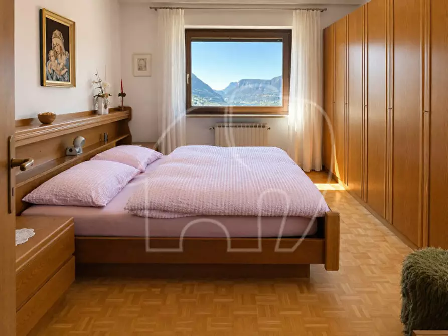 Immagine 3 di Casa indipendente in vendita  in Neumarktner Straße - Via Egna a Montagna .Montan.