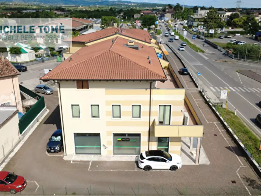 Immagine 8 di Ufficio in vendita  in Via Alcide de Gasperi a Sant'ambrogio Di Valpolicella