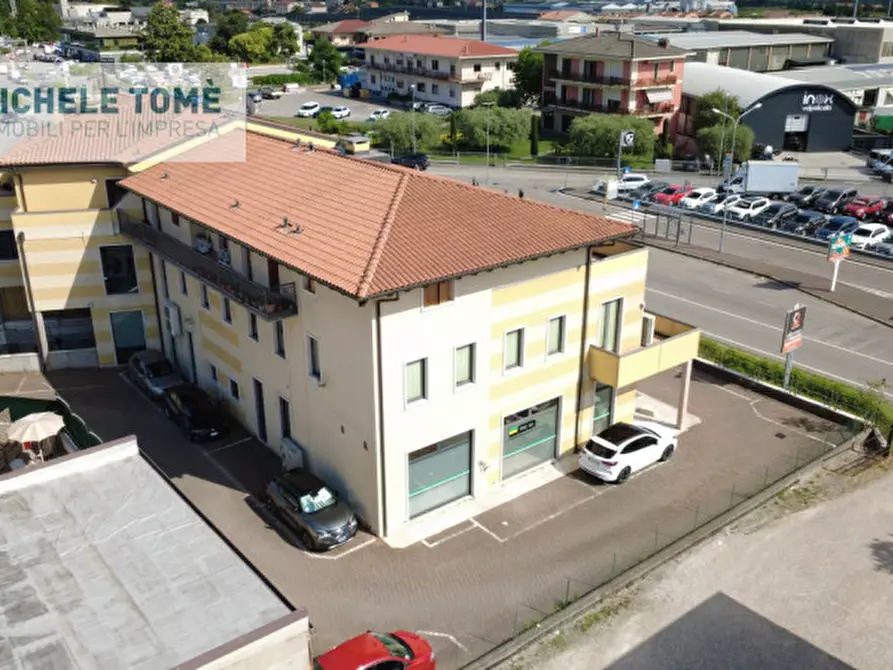 Immagine 9 di Ufficio in vendita  in Via Alcide de Gasperi a Sant'ambrogio Di Valpolicella