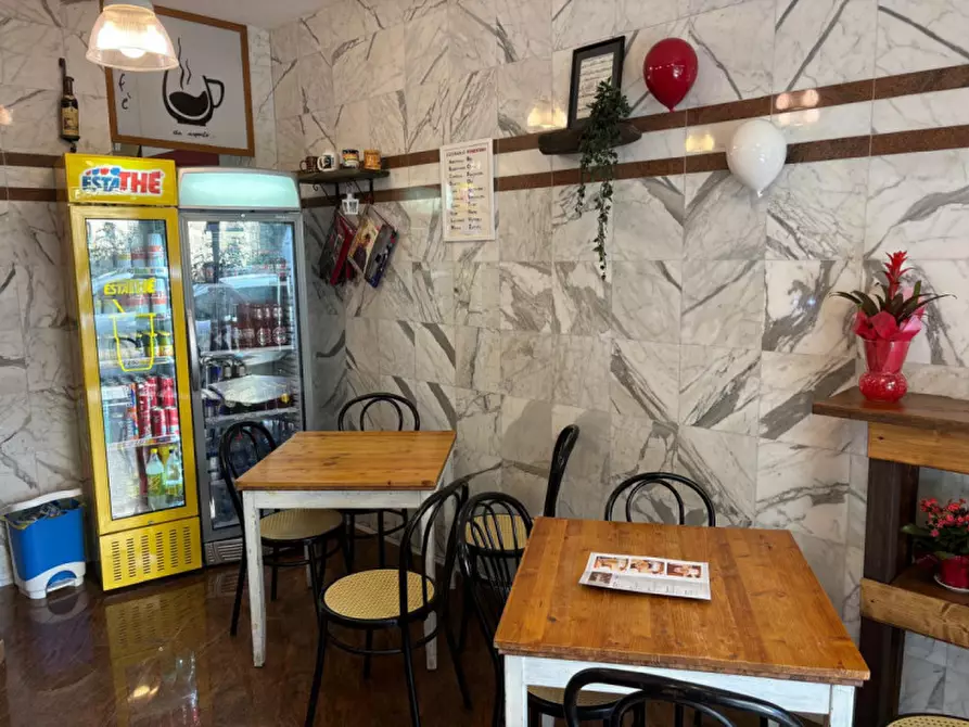 Immagine 4 di Attività commerciale in vendita  in VIA BRONZETTI a Firenze
