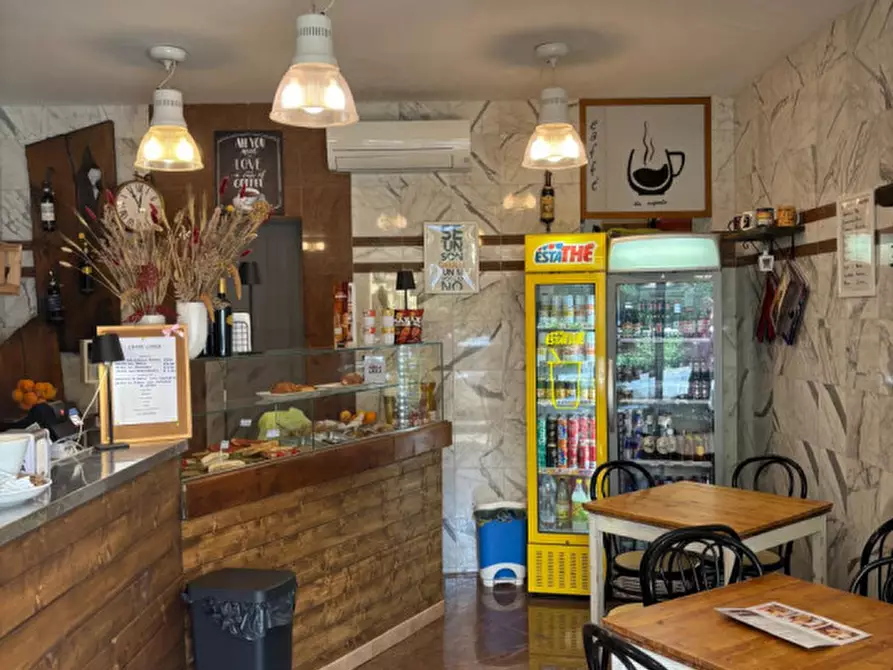 Immagine 5 di Attività commerciale in vendita  in VIA BRONZETTI a Firenze
