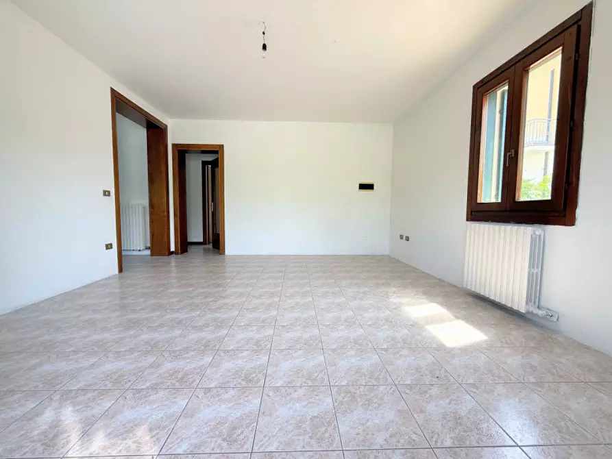 Immagine 2 di Appartamento in vendita  a Cologna Veneta