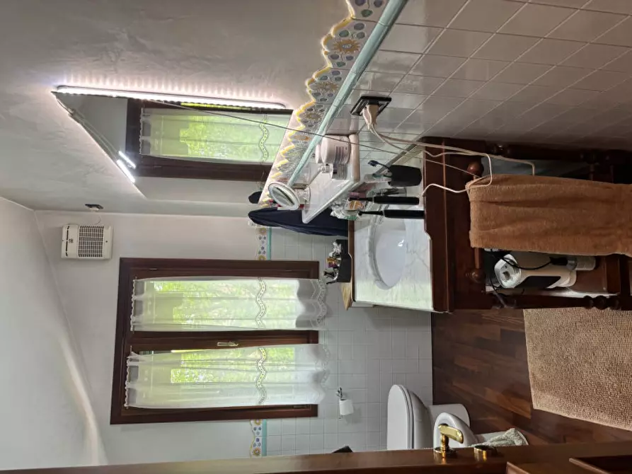 Immagine 8 di Casa indipendente in vendita  in Via Sant'Elena, 33 a Torre Di Mosto