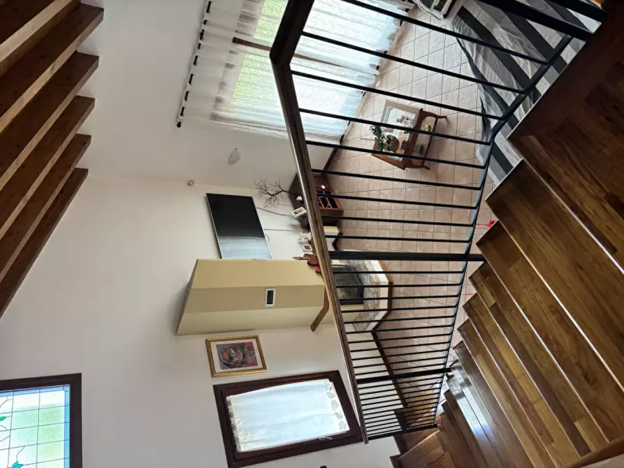 Immagine 9 di Casa indipendente in vendita  in Via Sant'Elena, 33 a Torre Di Mosto