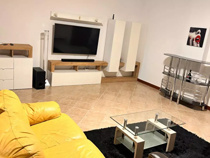 Immagine 4 di Appartamento in vendita  a Perugia