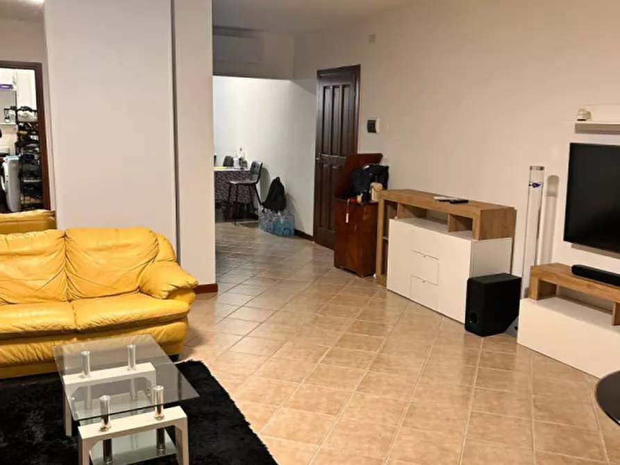 Immagine 5 di Appartamento in vendita  a Perugia