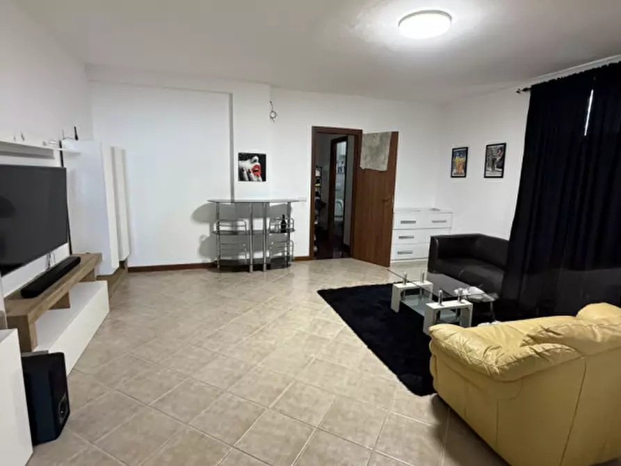 Immagine 6 di Appartamento in vendita  a Perugia