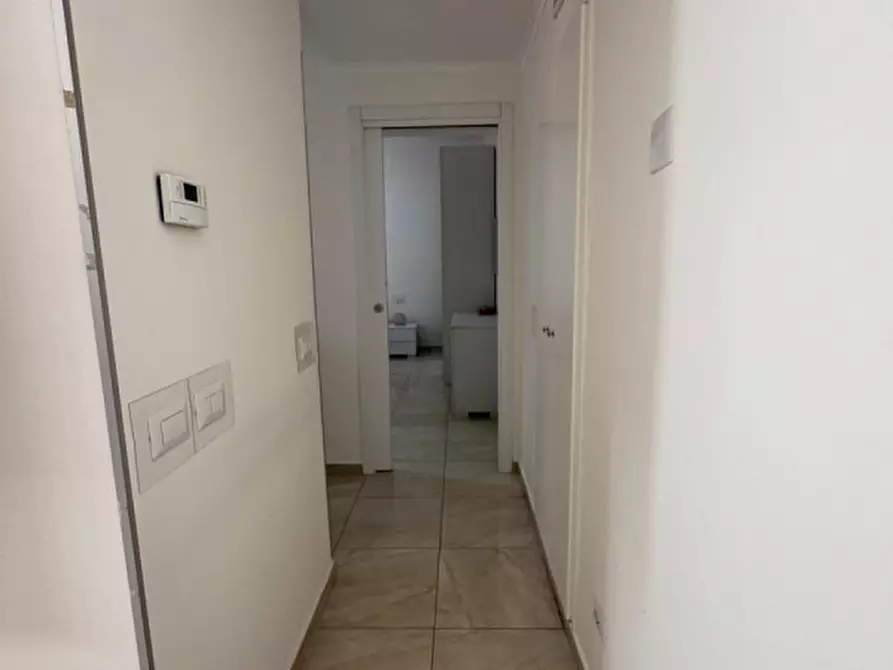 Immagine 4 di Appartamento in affitto  in Via Roma Libera a Roma