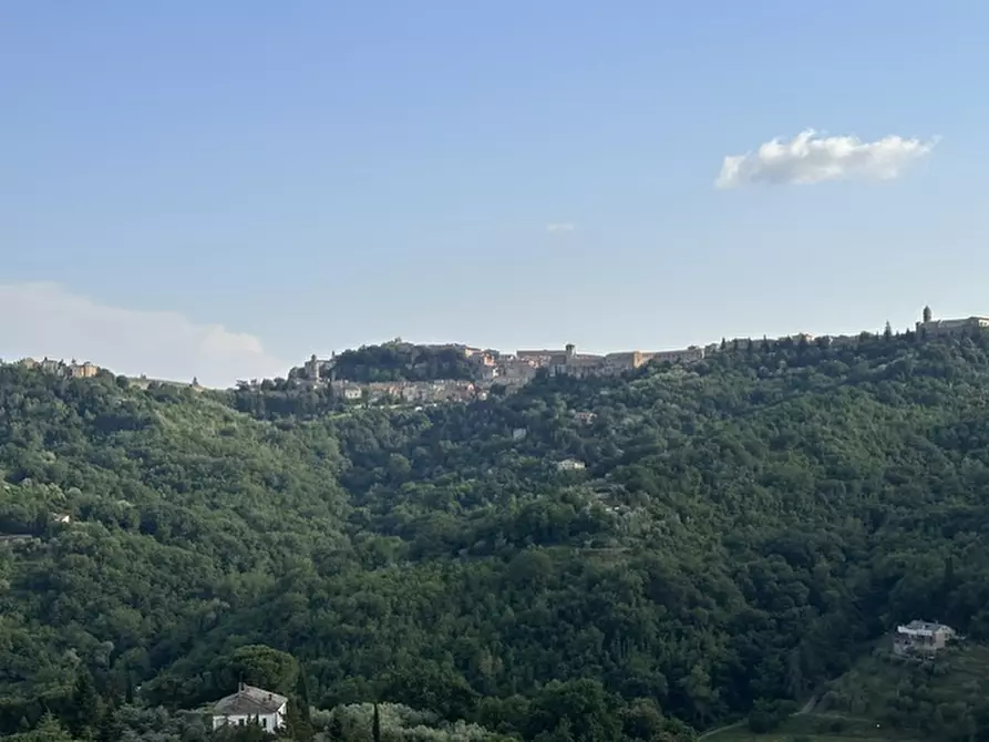 Immagine 18 di Appartamento in vendita  in Via della Treggia a Perugia