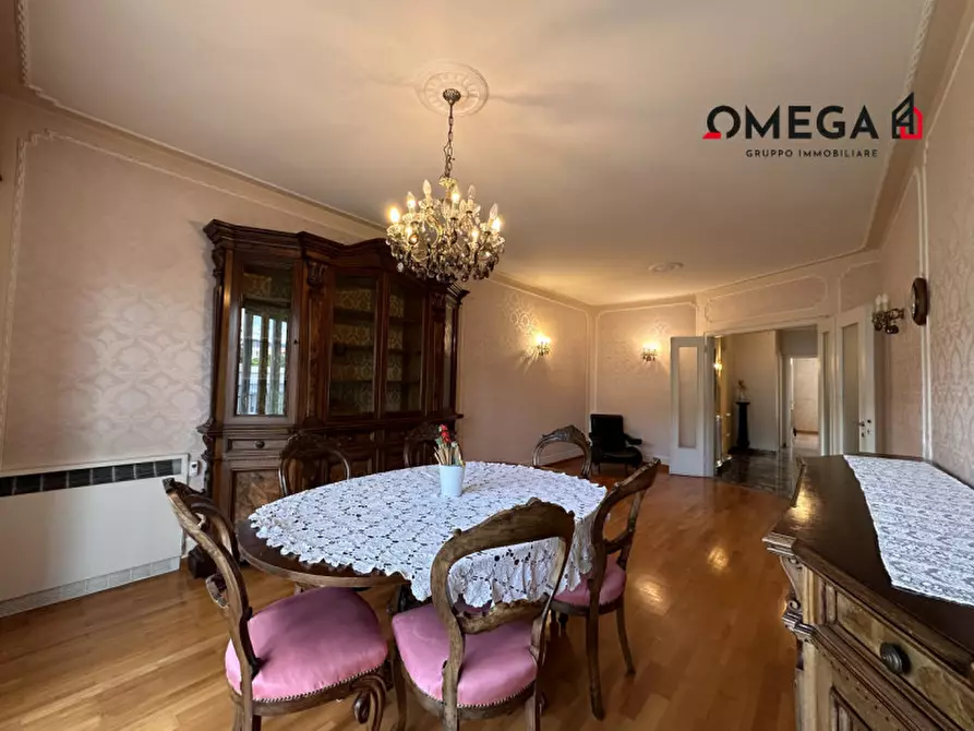 Immagine 4 di Appartamento in vendita  in via settemfontante 95 a Trieste