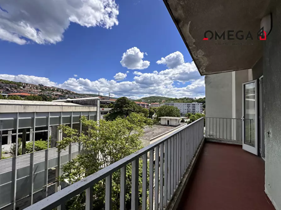 Immagine 5 di Appartamento in vendita  in via settemfontante 95 a Trieste