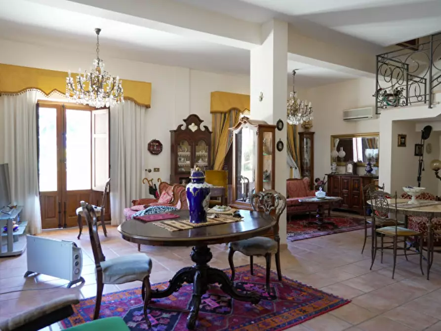 Immagine 16 di Casa bifamiliare in vendita  in Via Monte Bianco a Palermo