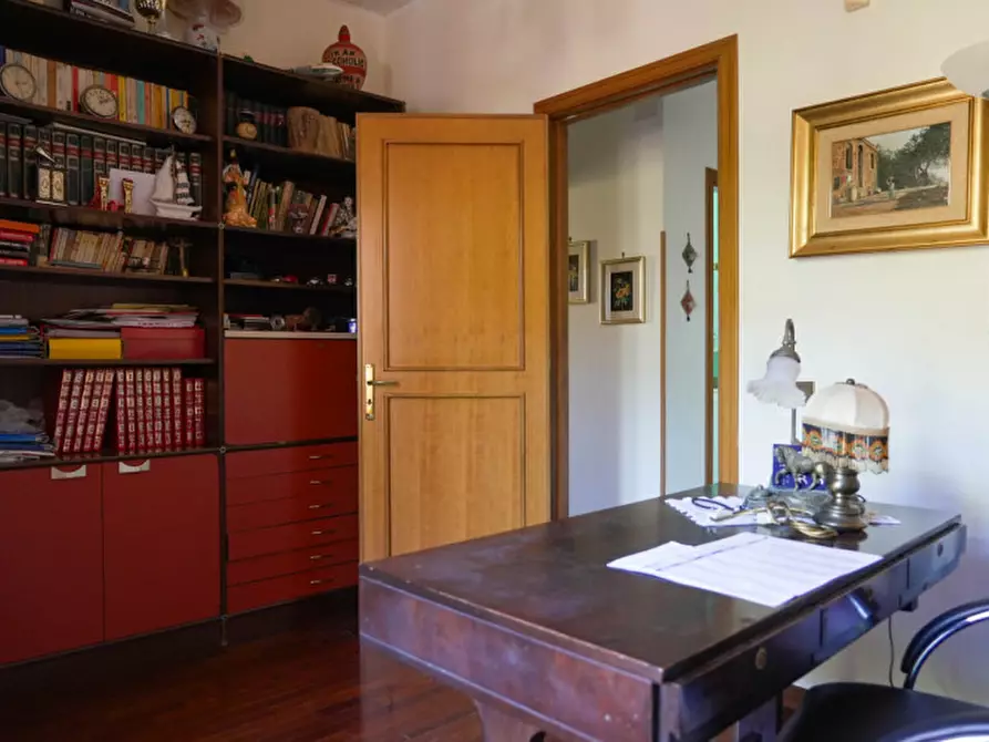 Immagine 32 di Casa bifamiliare in vendita  in Via Monte Bianco a Palermo