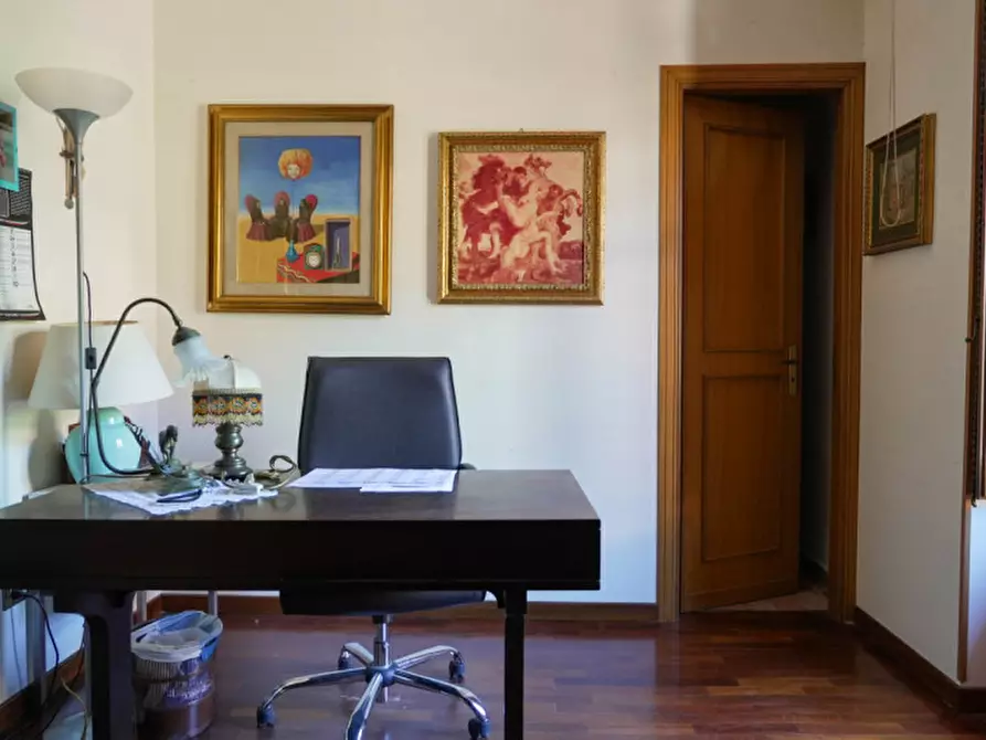 Immagine 34 di Casa bifamiliare in vendita  in Via Monte Bianco a Palermo