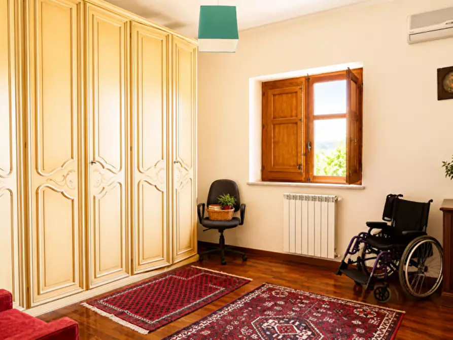 Immagine 40 di Casa bifamiliare in vendita  in Via Monte Bianco a Palermo
