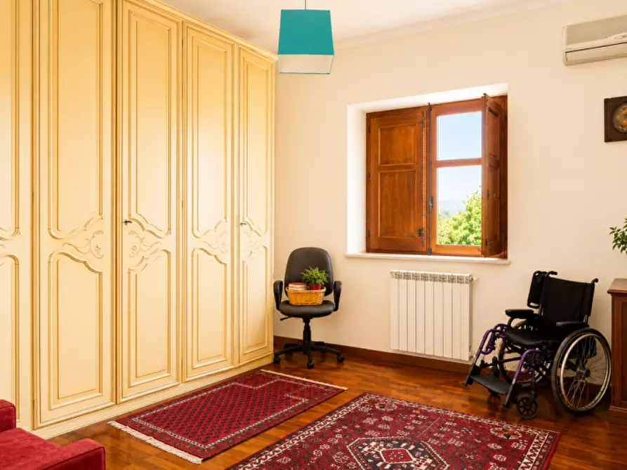 Immagine 41 di Casa bifamiliare in vendita  in Via Monte Bianco a Palermo