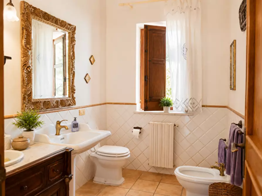 Immagine 47 di Casa bifamiliare in vendita  in Via Monte Bianco a Palermo