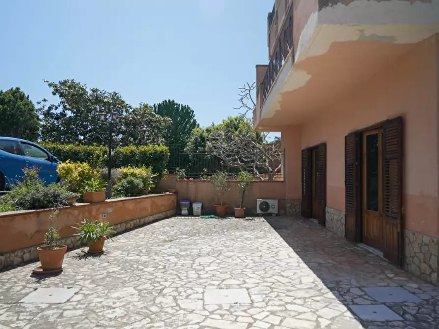 Immagine 58 di Casa bifamiliare in vendita  in Via Monte Bianco a Palermo