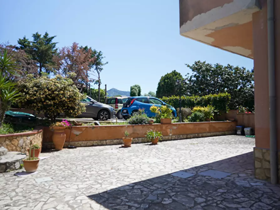 Immagine 59 di Casa bifamiliare in vendita  in Via Monte Bianco a Palermo