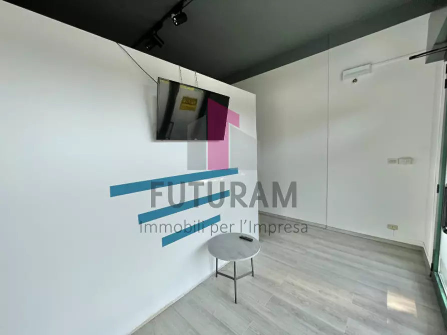 Immagine 2 di Ufficio in affitto  a Vicenza
