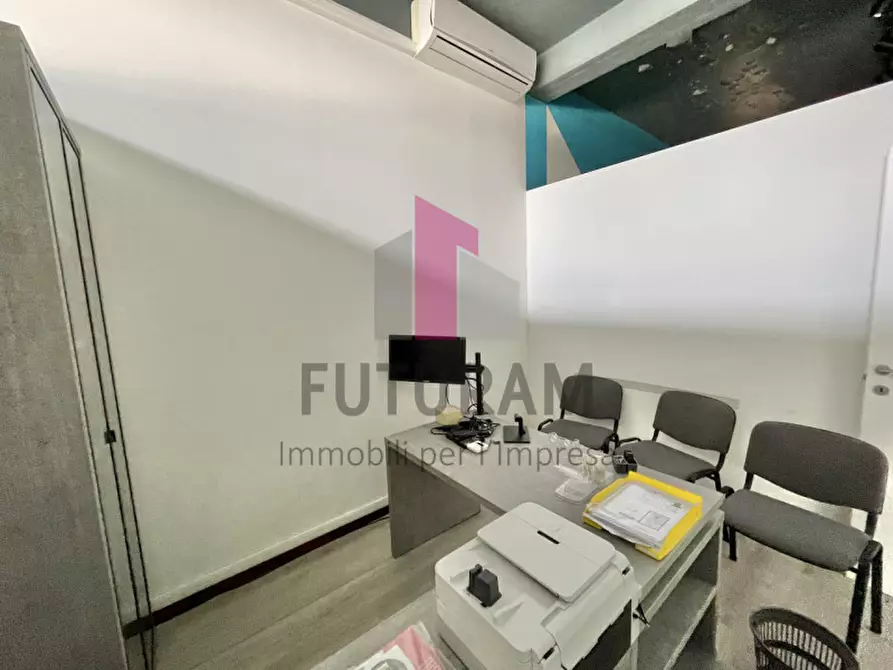 Immagine 7 di Ufficio in affitto  a Vicenza