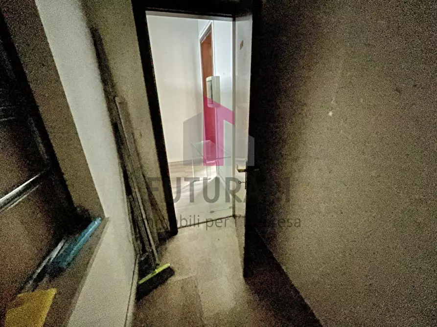 Immagine 21 di Ufficio in affitto  a Vicenza