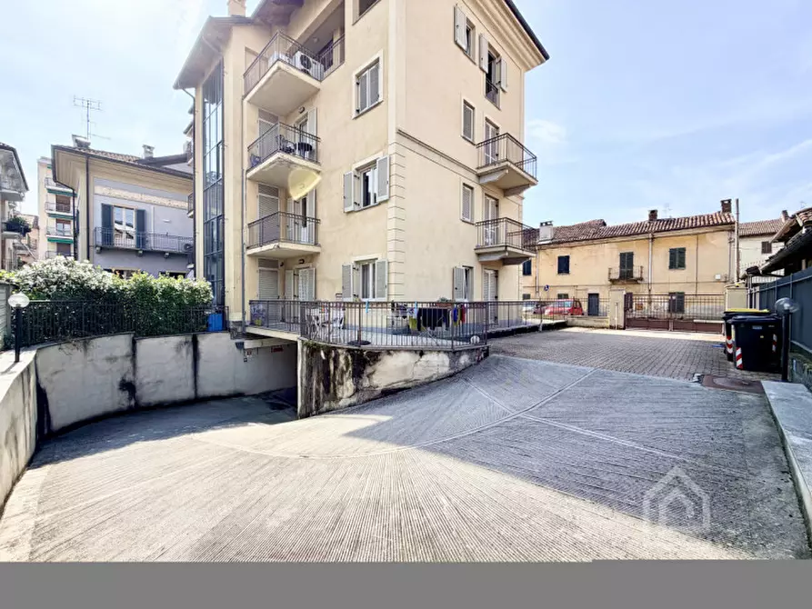 Immagine 13 di Garage in vendita  in Via Cairoli 17 a Chivasso