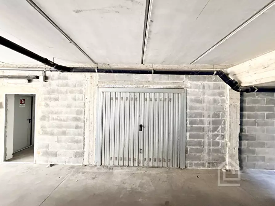 Immagine 19 di Garage in vendita  in Via Cairoli 17 a Chivasso