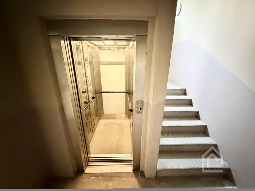 Immagine 20 di Garage in vendita  in Via Cairoli 17 a Chivasso