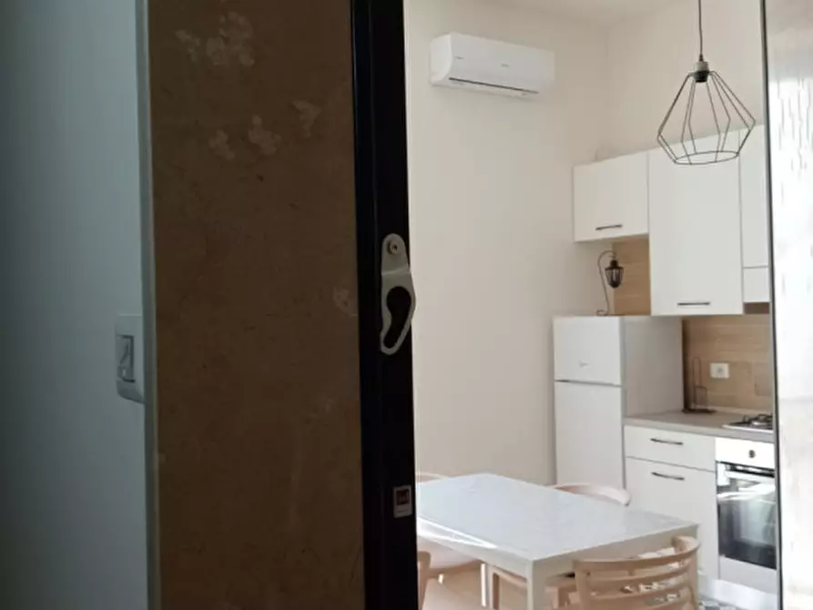 Immagine 1 di Appartamento in vendita  in via minghetti, 14 a Andria
