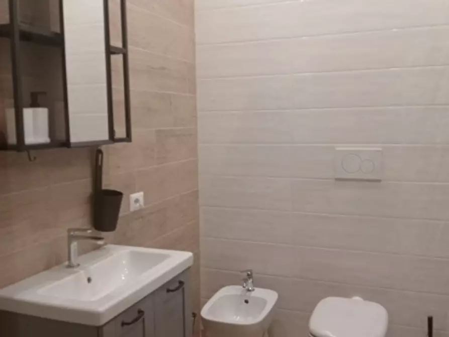 Immagine 5 di Appartamento in vendita  in via minghetti, 14 a Andria