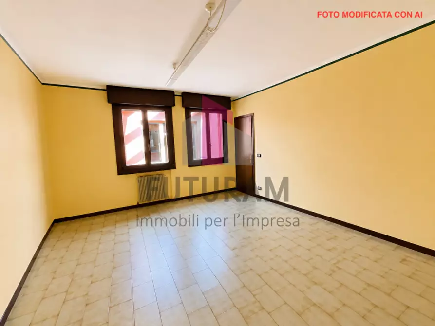 Immagine 5 di Ufficio in affitto  a Vicenza