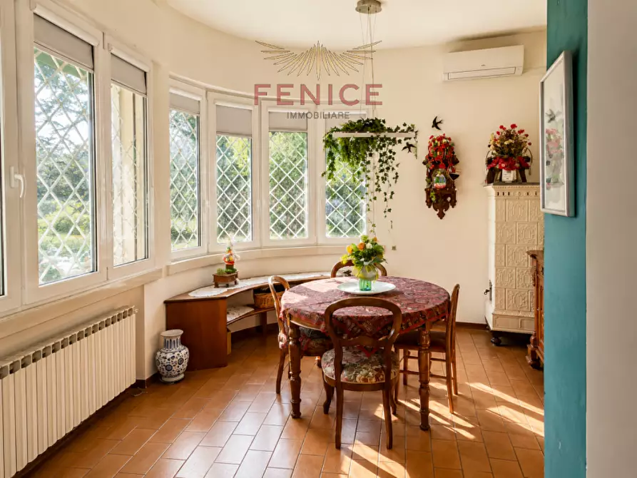 Immagine 3 di Villa in vendita  in Via Alessandro Zanini 56 a Cornuda