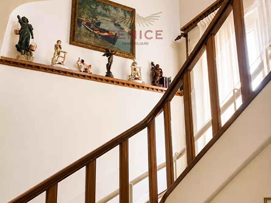 Immagine 6 di Villa in vendita  in Via Alessandro Zanini 56 a Cornuda