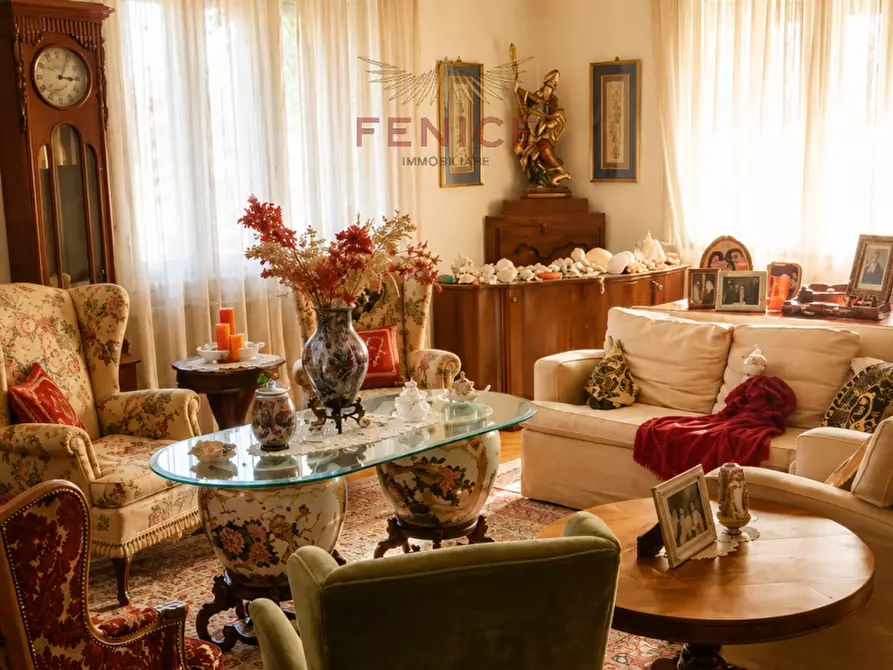 Immagine 8 di Villa in vendita  in Via Alessandro Zanini 56 a Cornuda